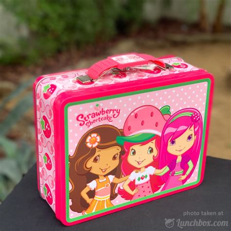 strawberry short cake lunch box